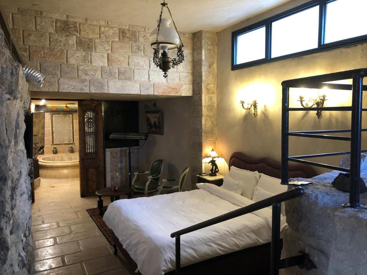 Chateau Du Roi Mi'ilya Kültér fotó
