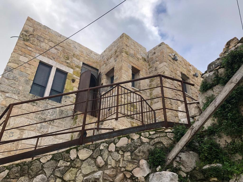 Chateau Du Roi Mi'ilya Kültér fotó
